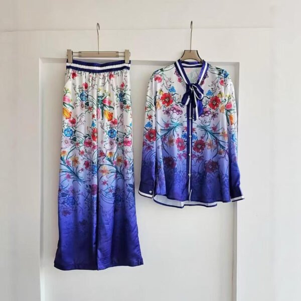 Digital print two-piece set