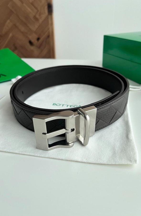 Untitled-8 copy (2) Bottega Veneta Intrecciato Reversible Belt - Image 1